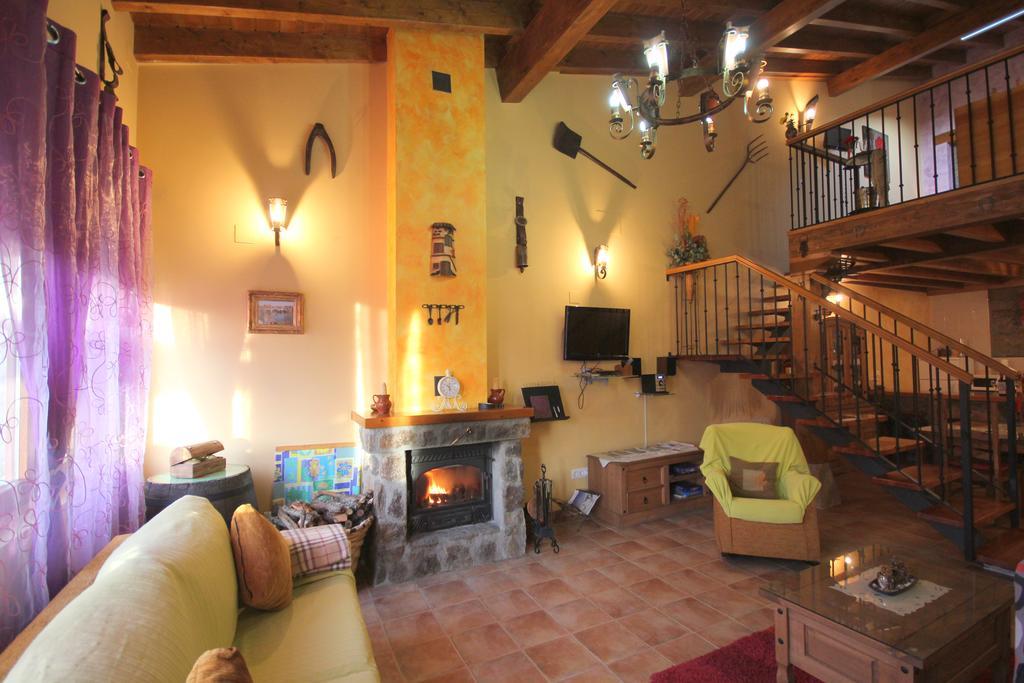 Casa Rural Luna Rosa Lancharejo Exteriör bild