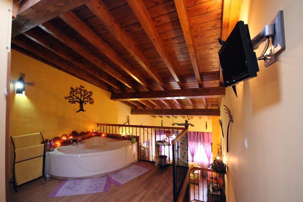 Casa Rural Luna Rosa Lancharejo Exteriör bild